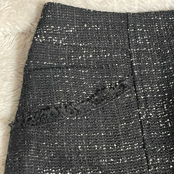 Loft black twill winter/fall skirt with fringe - Picture 4 of 6